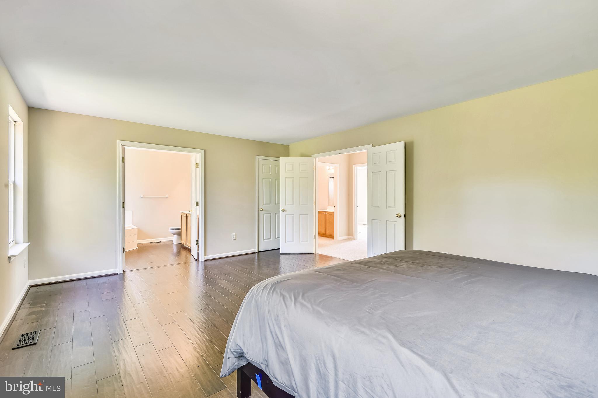 8174 WB&A Road Severn, MD 21144 - Photo 22 of 36 Looking across to the bath and walk in closet