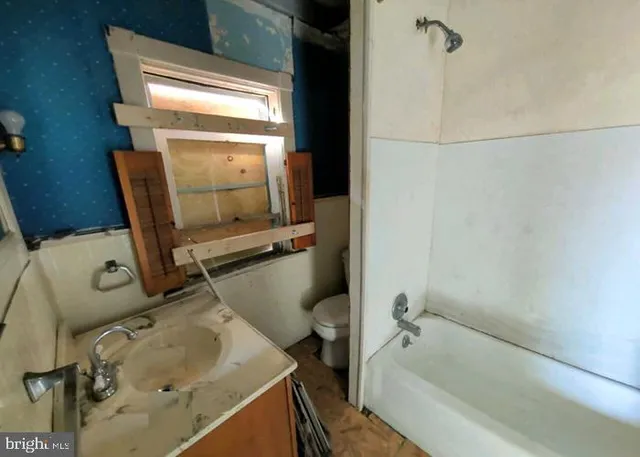 $10,600 | 1406 North 20th Avenue, Altoona, PA 16601