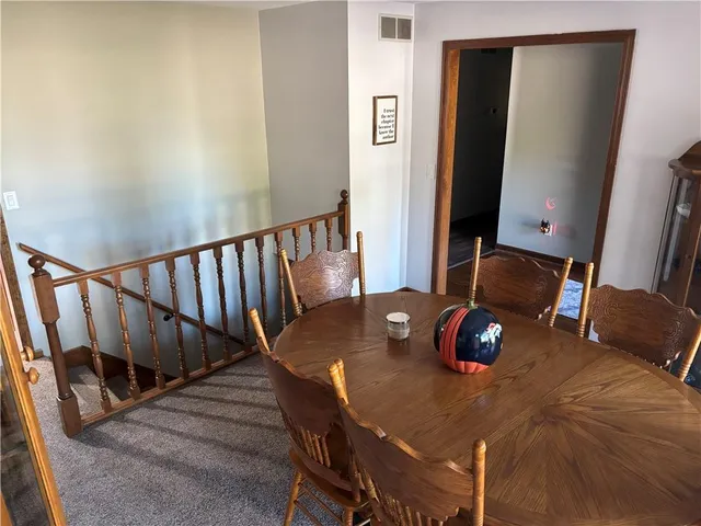 $539,900 | 2103 85th Road Northeast, St. Joseph, MO 64507