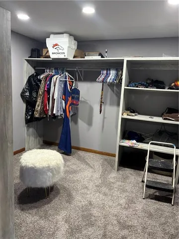 $539,900 | 2103 85th Road Northeast, St. Joseph, MO 64507