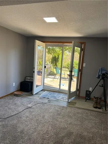 $539,900 | 2103 85th Road Northeast, St. Joseph, MO 64507