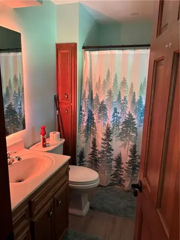 $539,900 | 2103 85th Road Northeast, St. Joseph, MO 64507