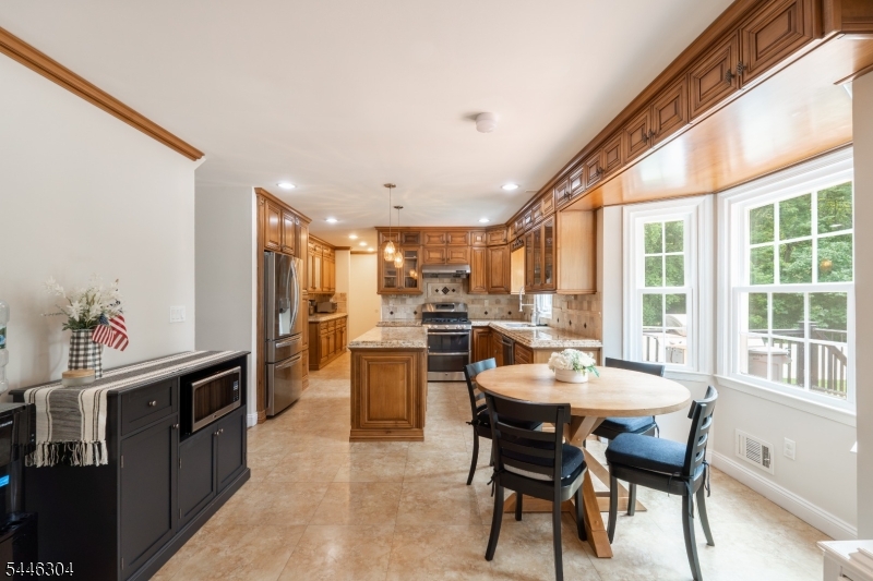 2 Hemlock Lane Flanders, NJ 07836 - Photo 14 of 42