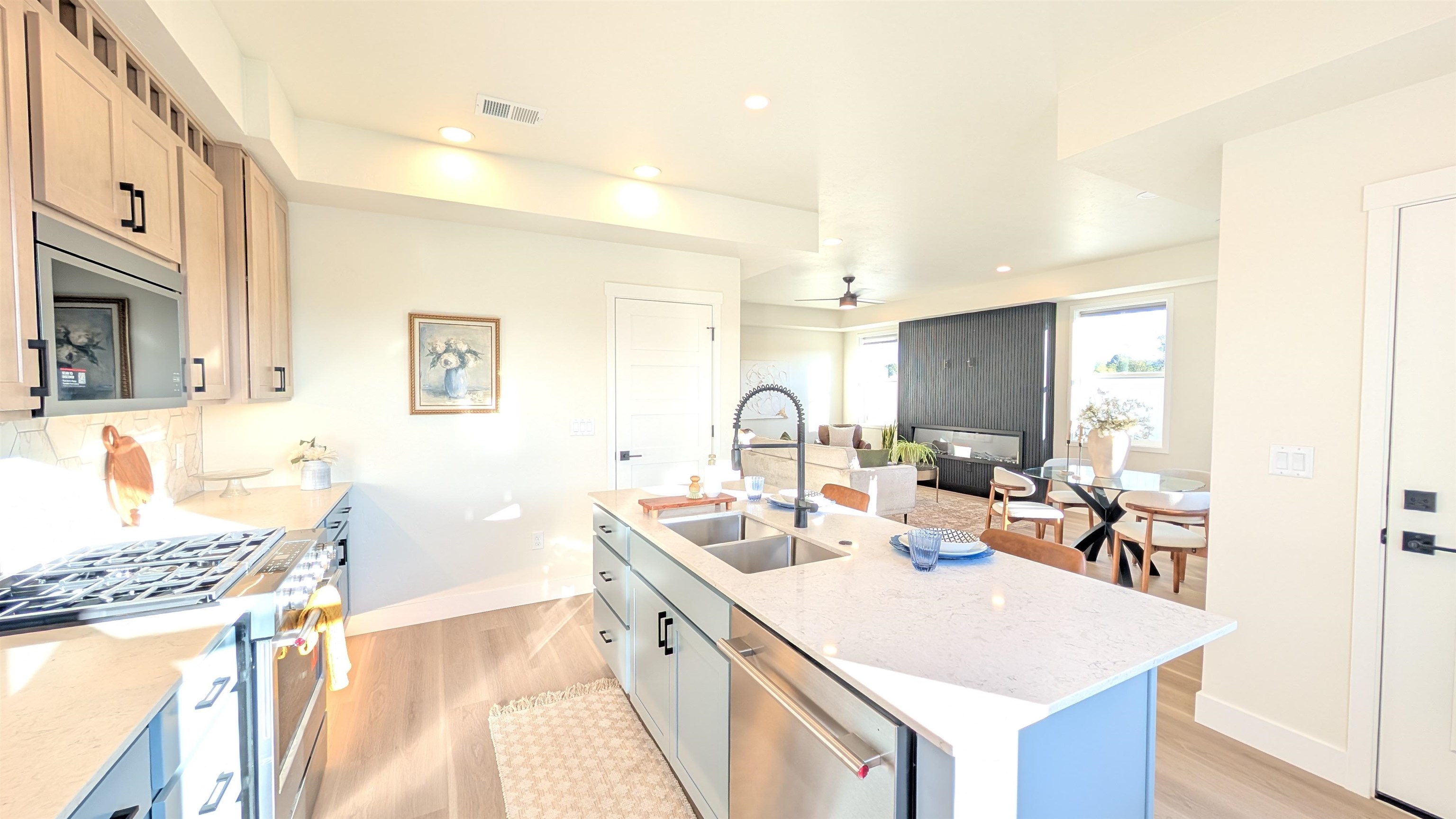 2473 Ross Road, Unit A Grand Junction, CO 81505 - Photo 8 of 28 Gallery Image 8