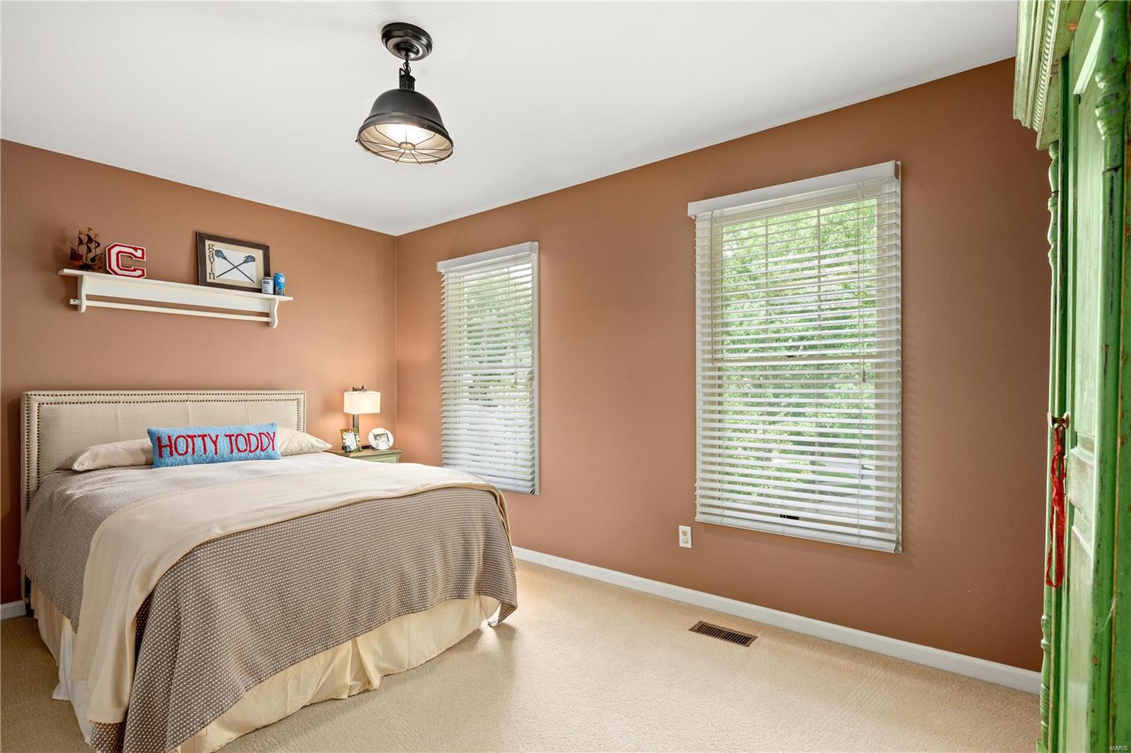 1918 Grayson Ridge Court Chesterfield, MO 63017 - Photo 33 of 49 Gallery Image 33