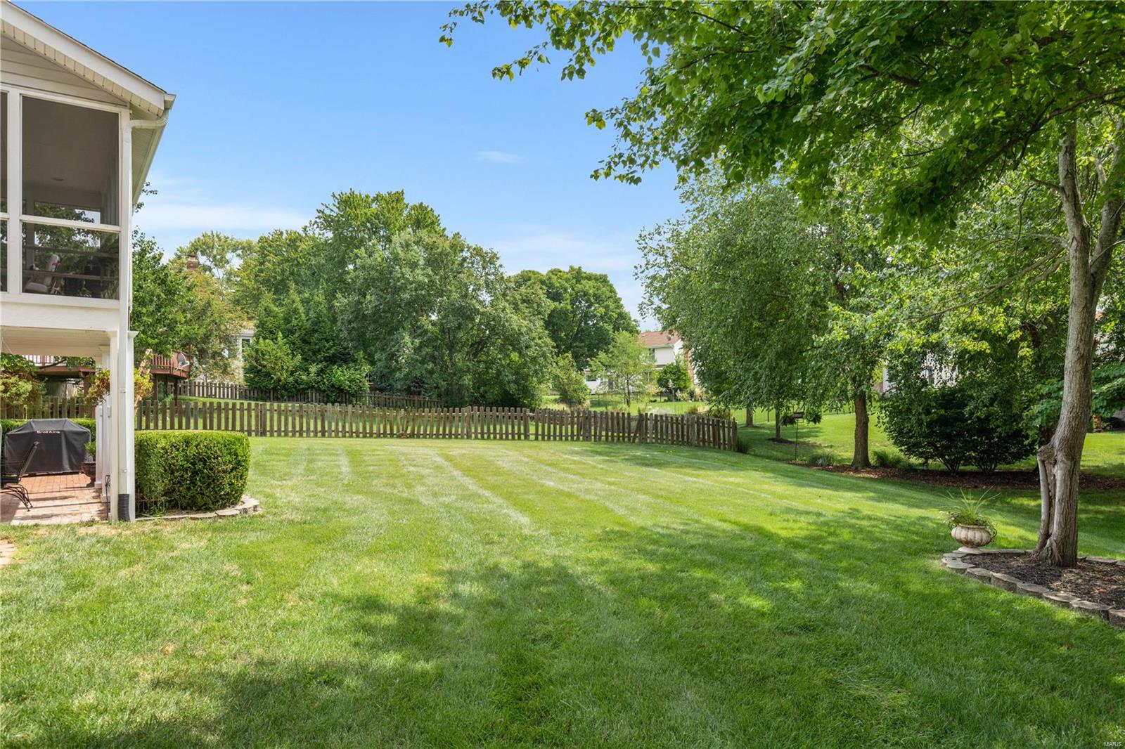 1918 Grayson Ridge Court Chesterfield, MO 63017 - Photo 5 of 49 Gallery Image 5