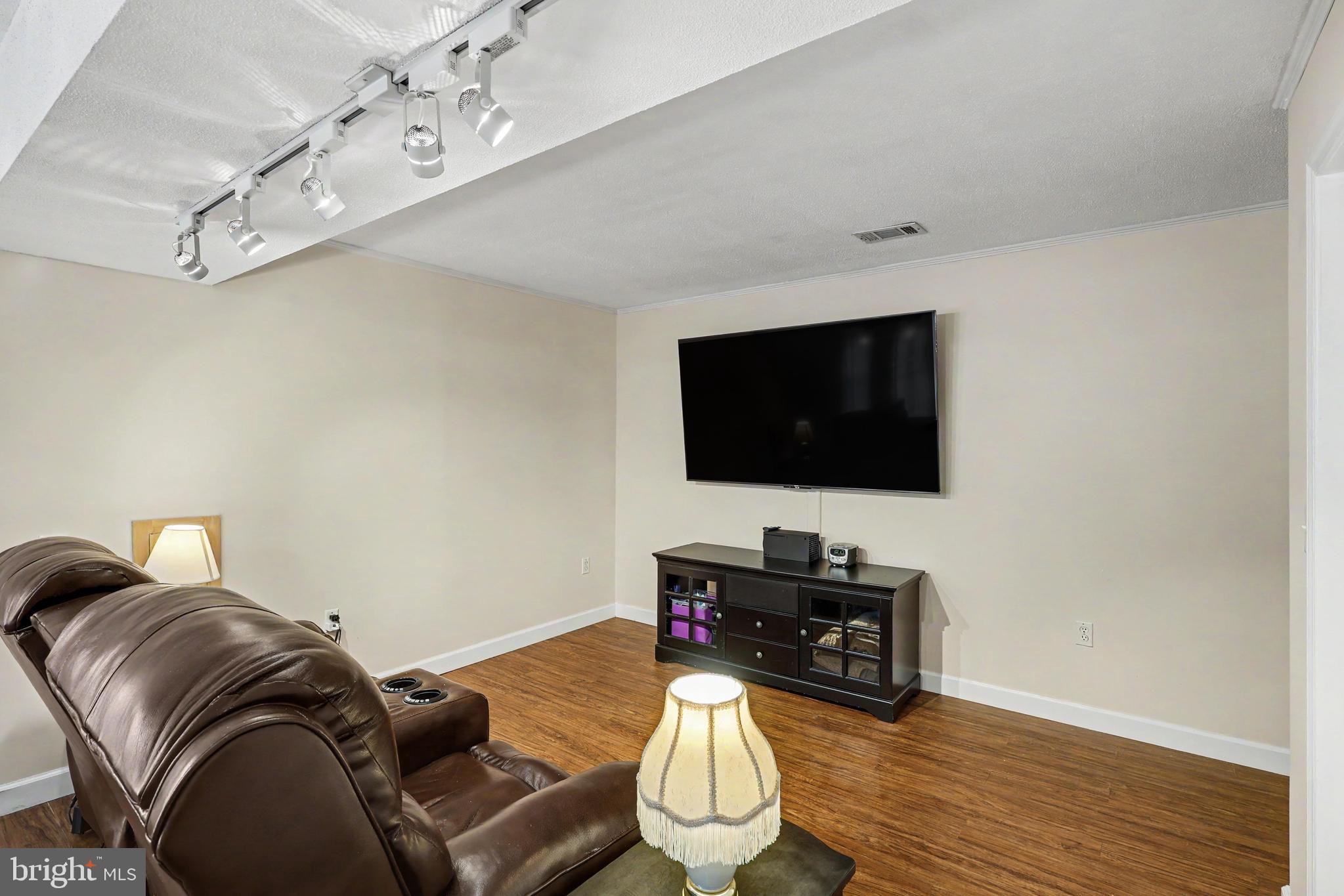183 Choptank Road Stafford, VA 22556 - Photo 21 of 38 Luxury Vinyl Plank Floors