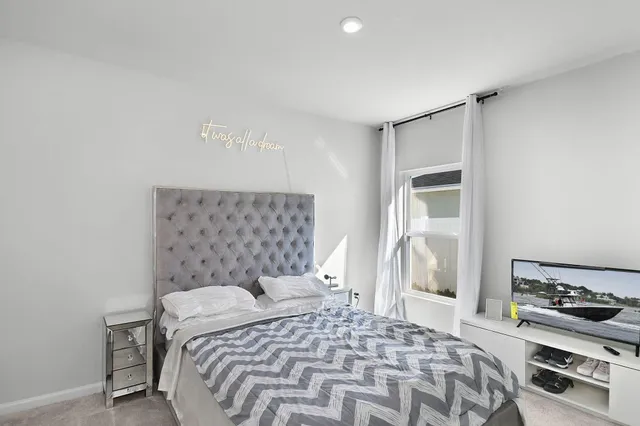 $395,500 | 113 Dabou Loop, Belle Glade, FL 33430