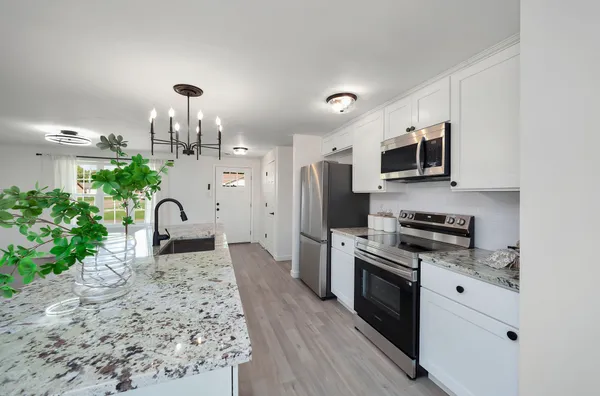 $193,900 | 5 Raintree Cove, Jackson, TN 38305