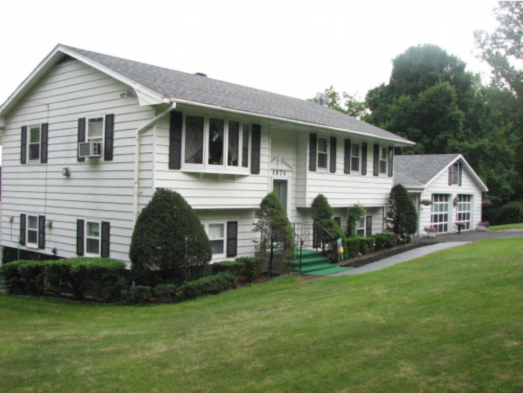1971 Highgate Road Swanton, VT 05478 - Photo 1 of 32