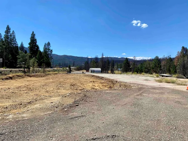 a view of an outdoor space with a lake view