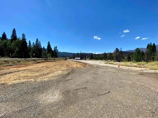a view of a basket ball ground