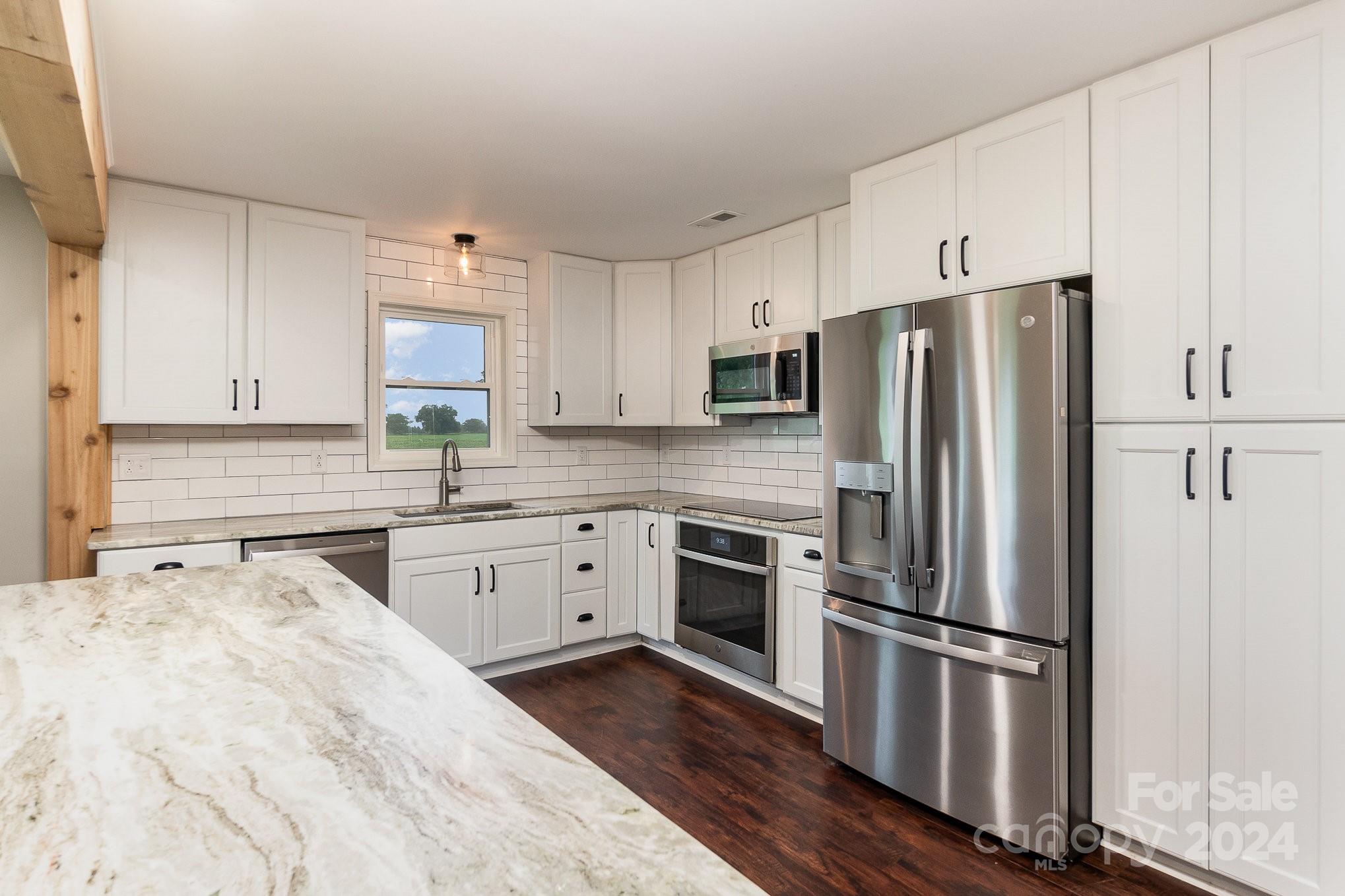 6109 White Store Pageland Road Marshville, NC 28103 - Photo 5 of 27