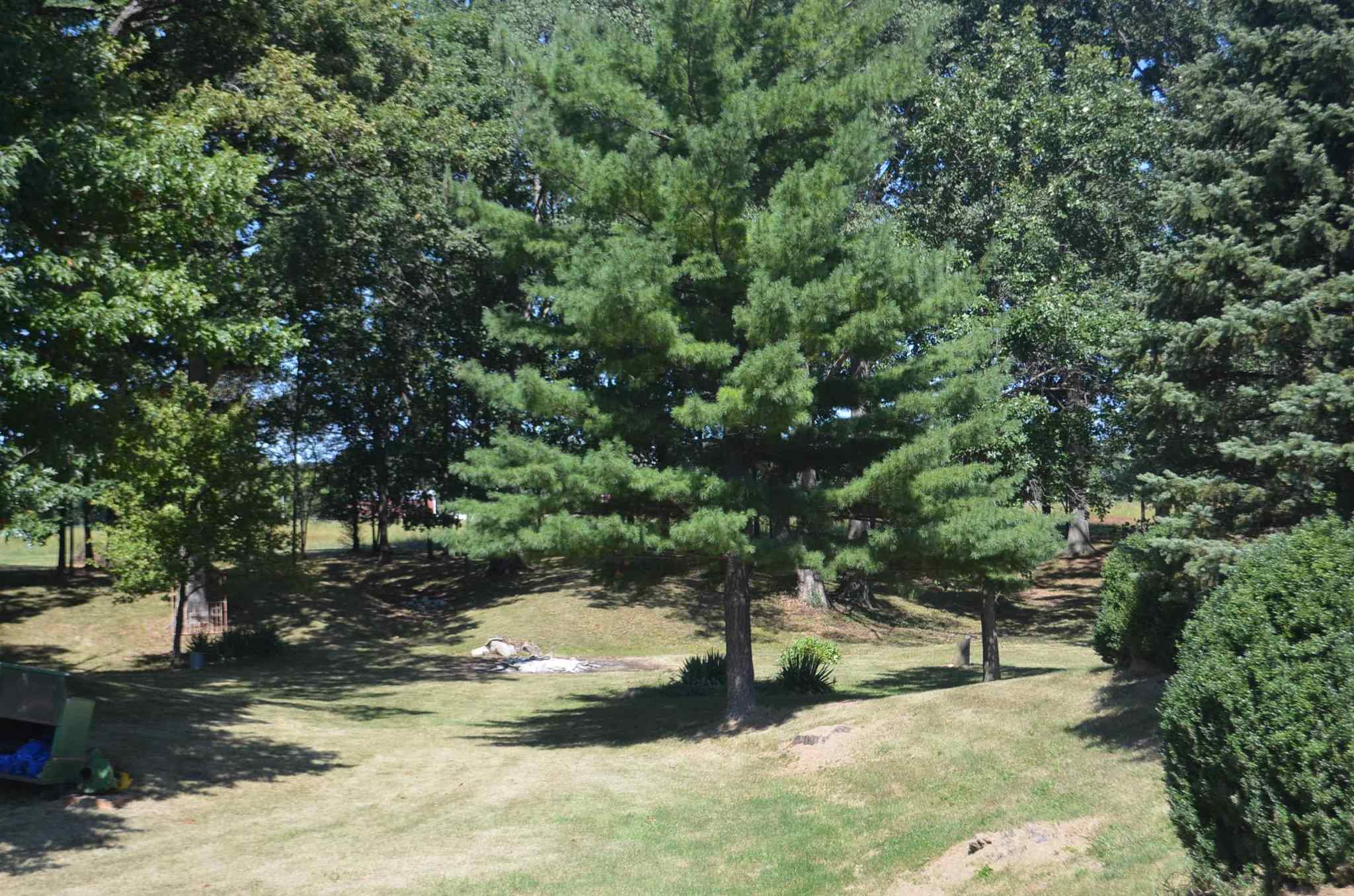 8027 Butt Road East Woodburn, IN 46797 - Photo 10 of 24