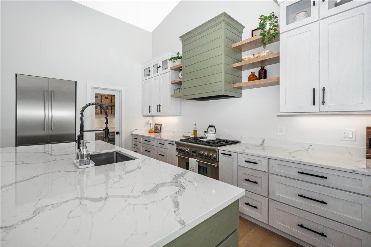 47 East Union Street Goffstown, NH 03045 - Photo 15 of 60