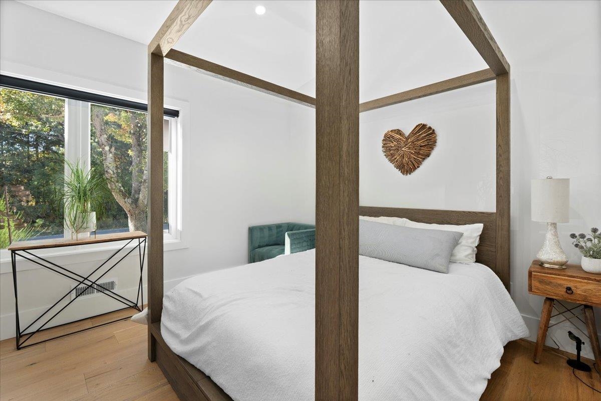 47 East Union Street Goffstown, NH 03045 - Photo 26 of 60