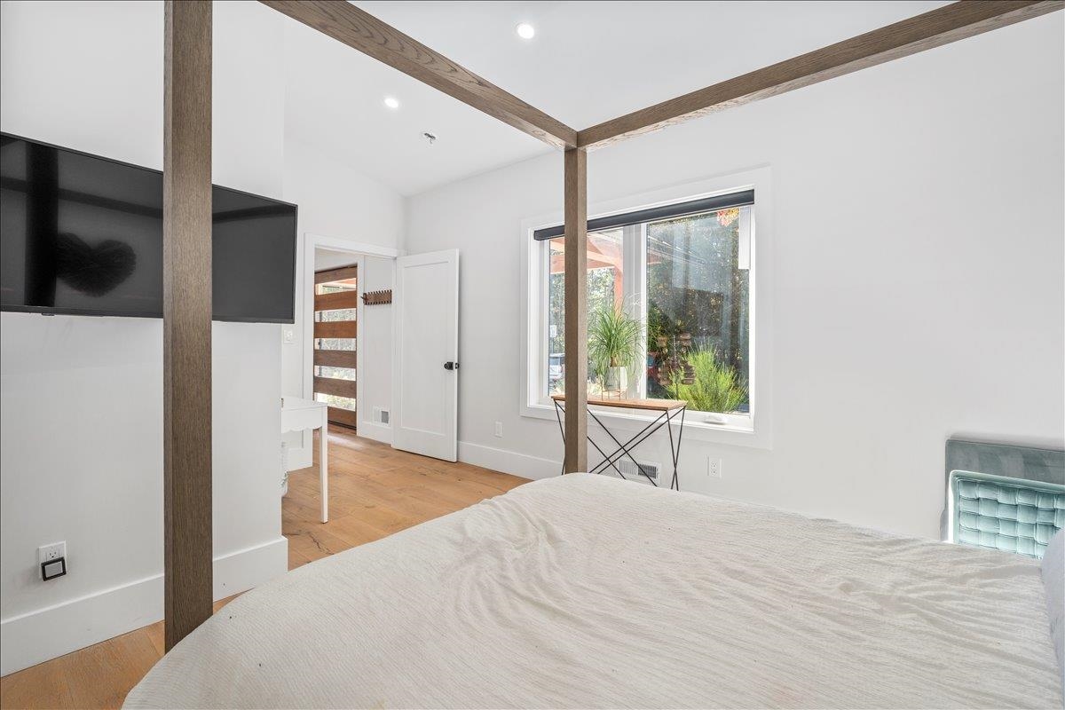 47 East Union Street Goffstown, NH 03045 - Photo 27 of 60