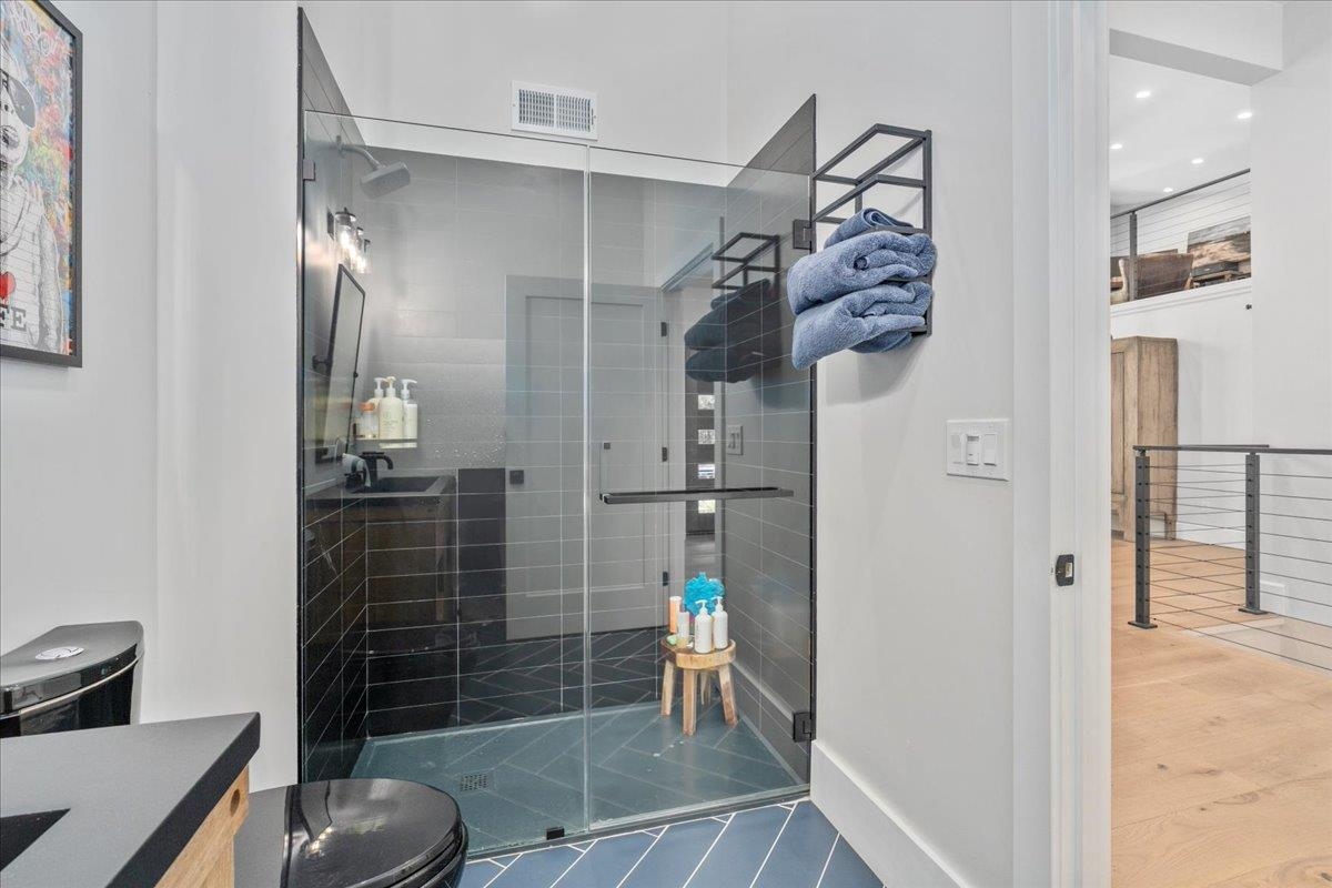 47 East Union Street Goffstown, NH 03045 - Photo 29 of 60