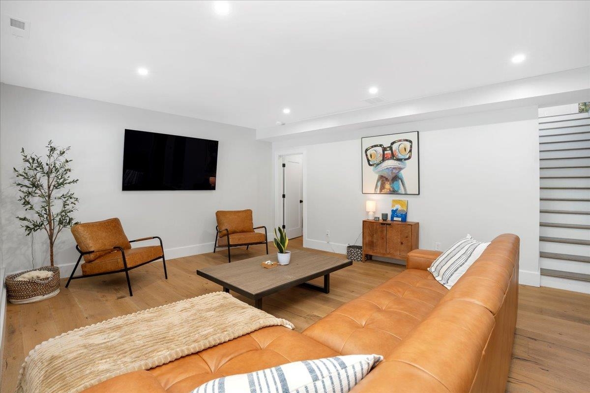 47 East Union Street Goffstown, NH 03045 - Photo 33 of 60