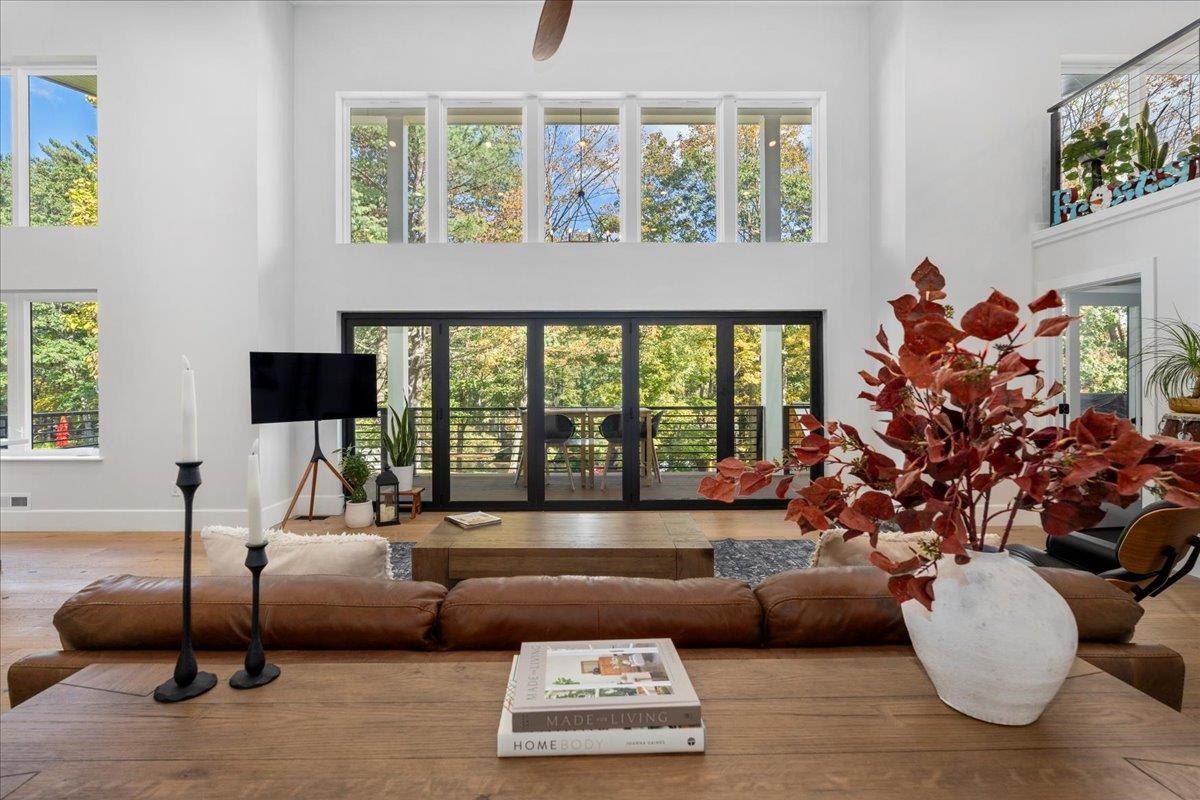 47 East Union Street Goffstown, NH 03045 - Photo 6 of 60