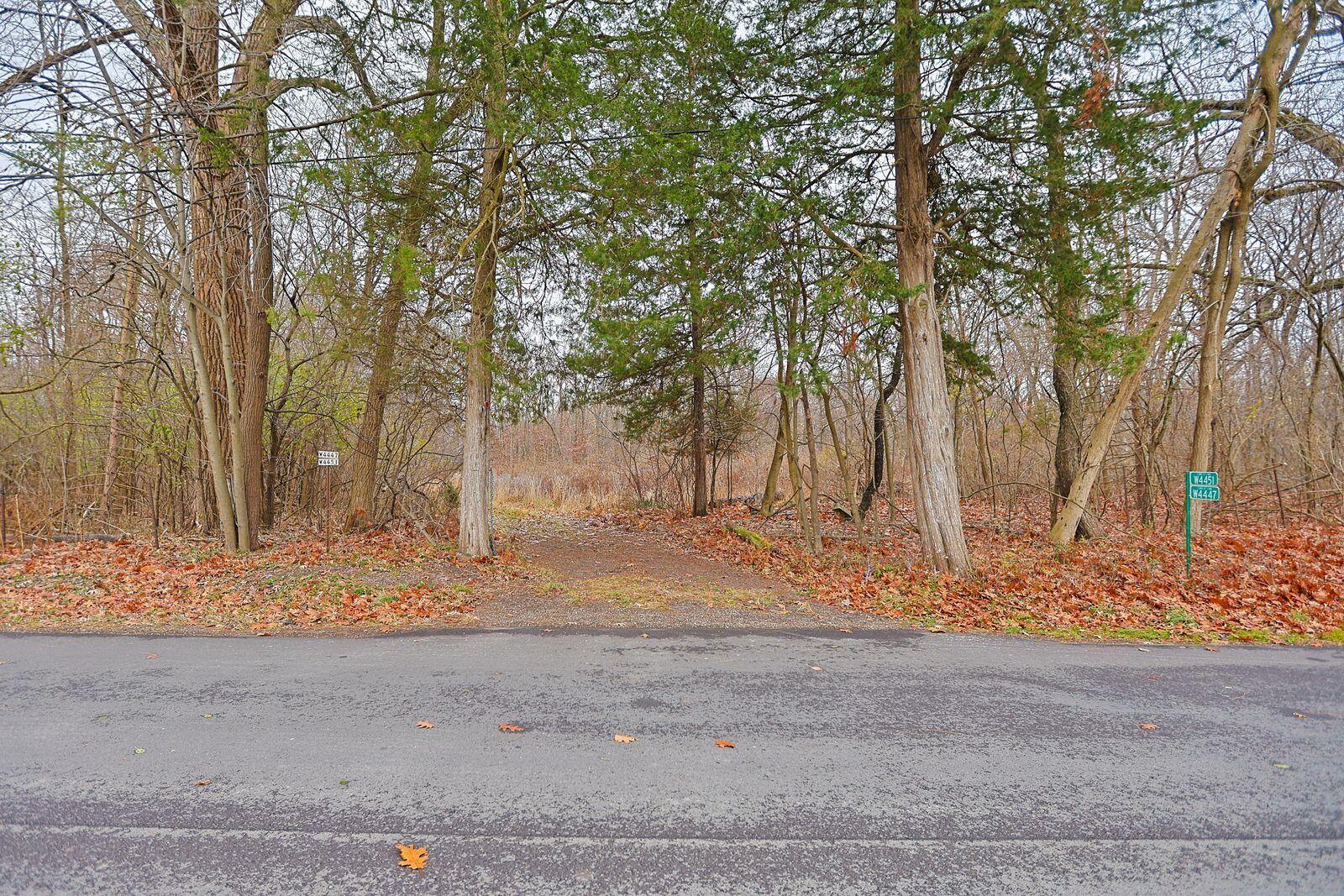 W4447 Laurel Street, Unit W4451 Linn, WI 53147 - Photo 4 of 6 Laurel 4