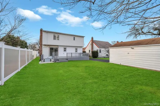 $889,000 | 245 Stone Street, Elmont, NY 11003