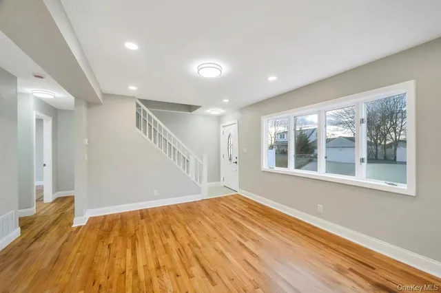 $889,000 | 245 Stone Street, Elmont, NY 11003