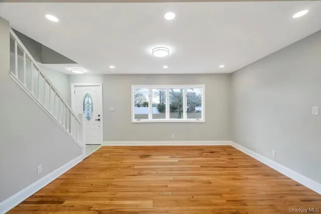 $889,000 | 245 Stone Street, Elmont, NY 11003