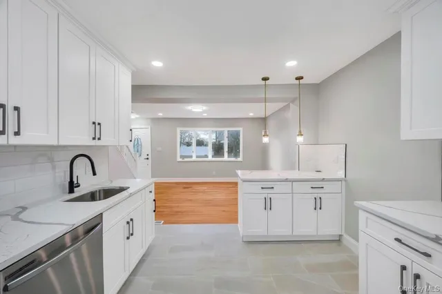 $889,000 | 245 Stone Street, Elmont, NY 11003