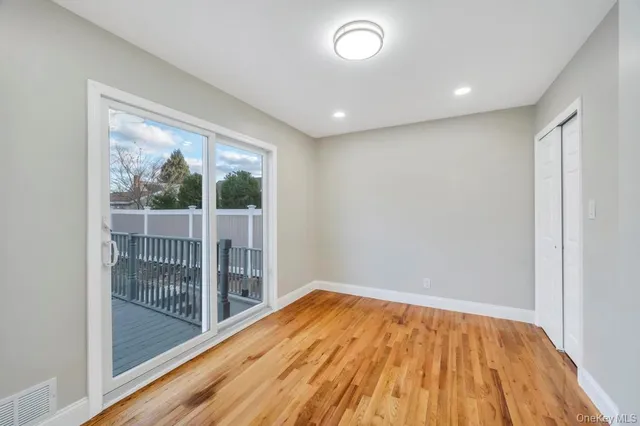 $889,000 | 245 Stone Street, Elmont, NY 11003