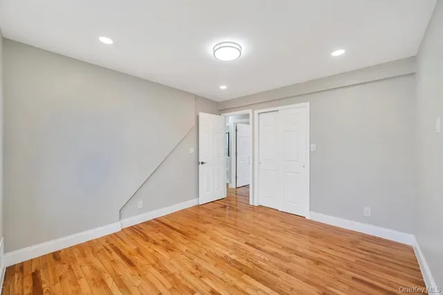 $889,000 | 245 Stone Street, Elmont, NY 11003