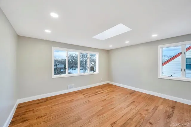 $889,000 | 245 Stone Street, Elmont, NY 11003