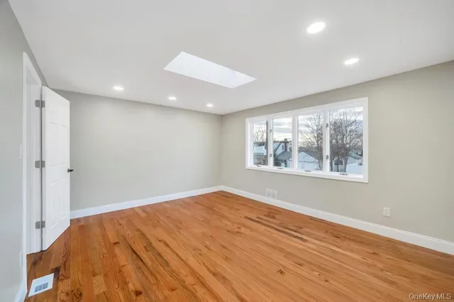 $889,000 | 245 Stone Street, Elmont, NY 11003