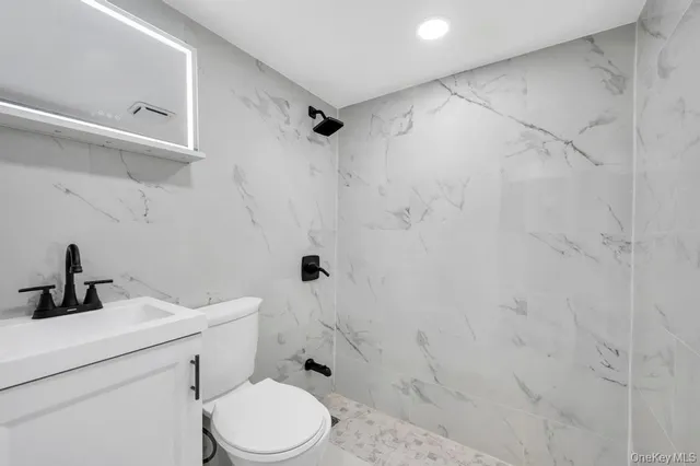 $889,000 | 245 Stone Street, Elmont, NY 11003