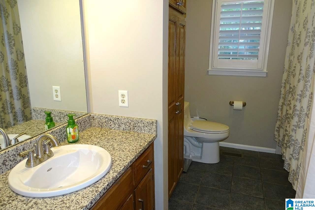 1827 Chestnut Lane Bessemer, AL 35022 - Photo 14 of 31