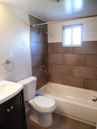 548 Springfield Pittsburgh, PA 15220 - Photo 12 of 13 Gallery Image 12