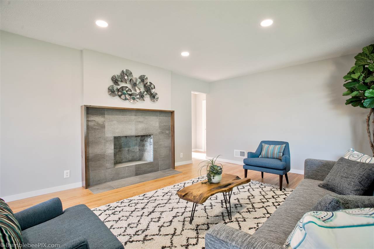 2828 North Laura Road Spokane, WA 99212 - Photo 3 of 20