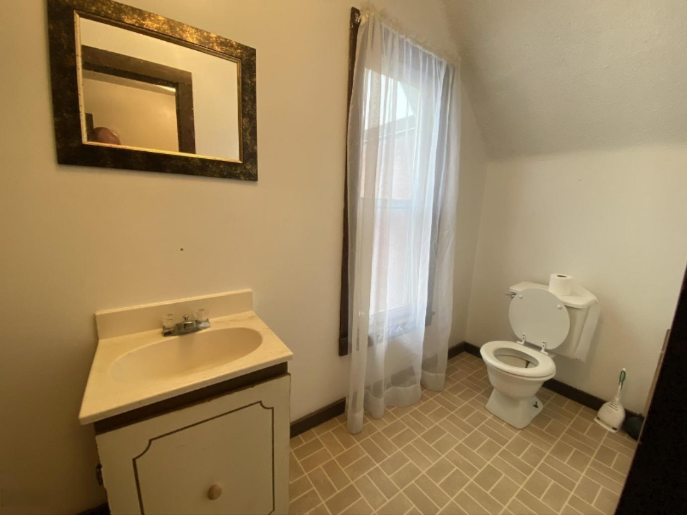 402 South Chestnut Street Reed City, MI 49677 - Photo 5 of 11 20200118150253758300000000-o