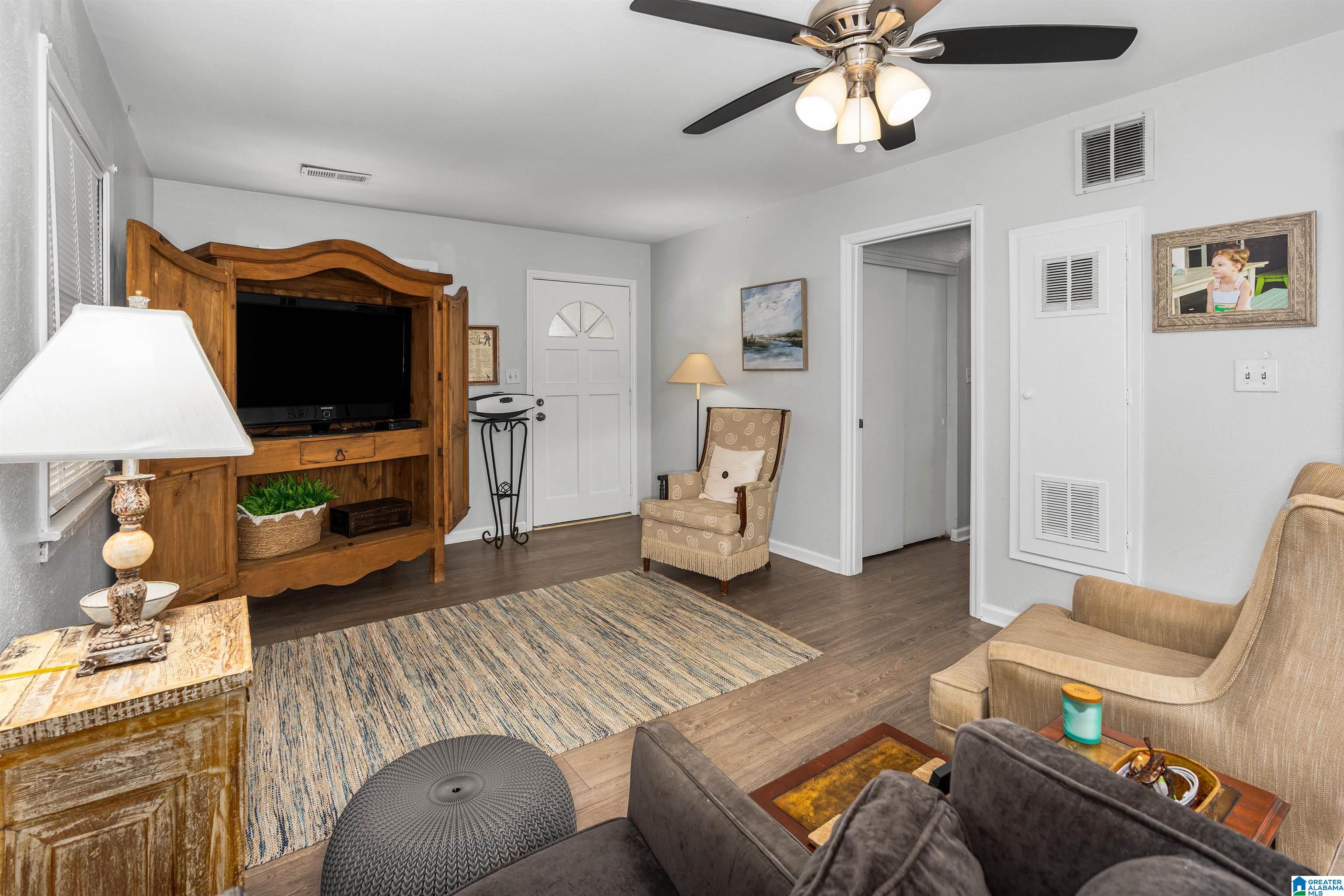 2213 Chapel Hill Road Birmingham, AL 35216 - Photo 7 of 24