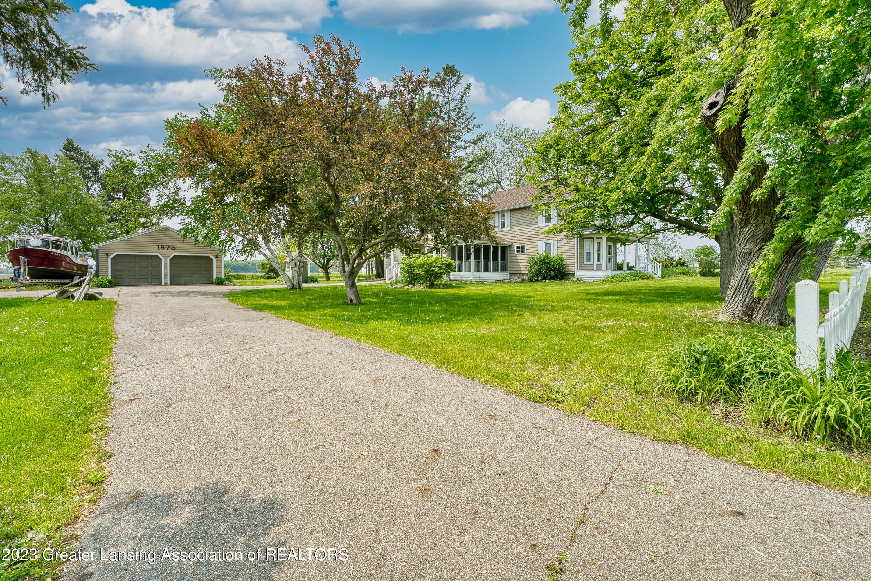 1873 Lamb Road Mason, MI 48854 - Photo 7 of 68 Driveway