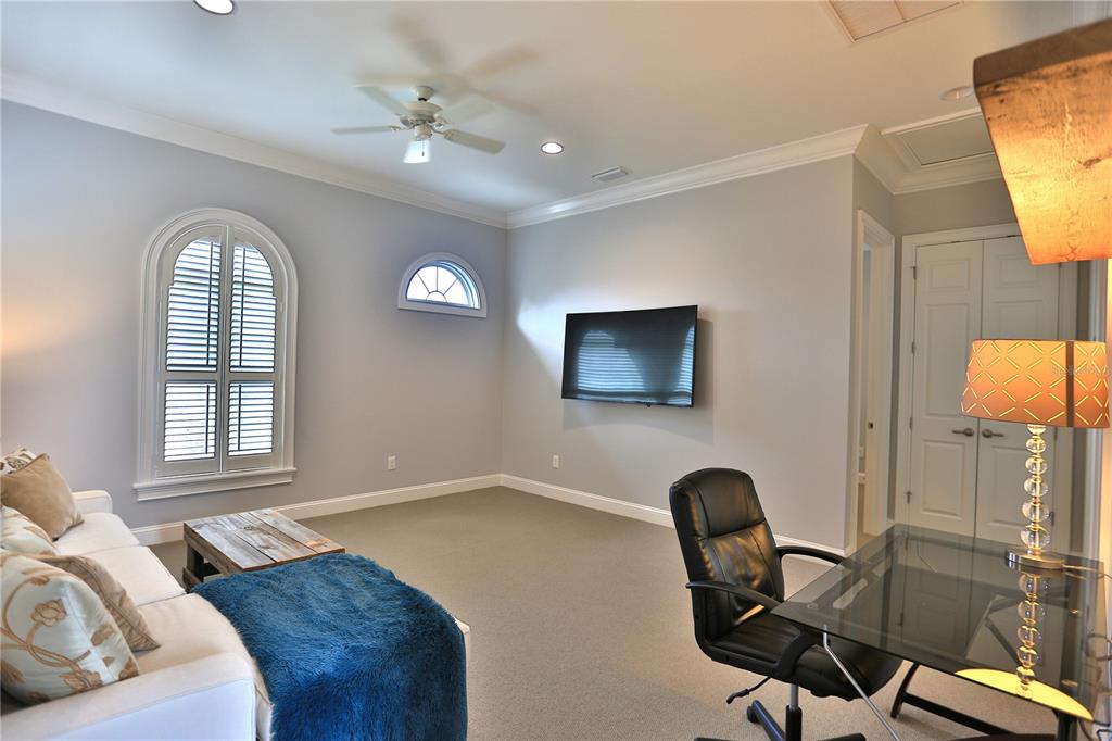 8135 Northwest 26th Ln Road Ocala, FL 34482 - Photo 23 of 31