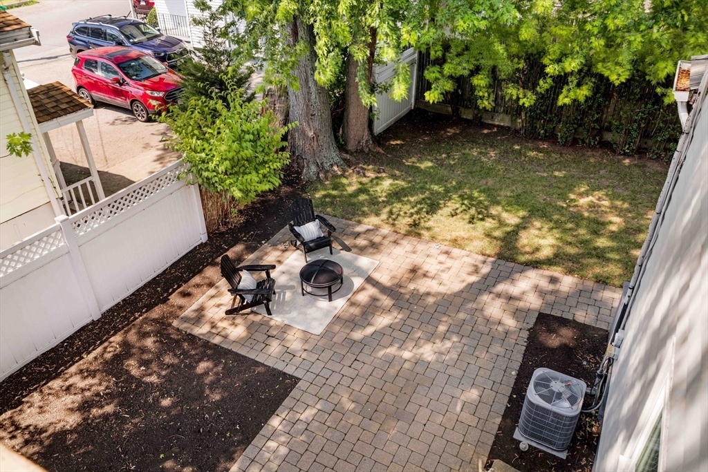 33 Howard Street, Unit 2 Watertown, MA 02472 - Photo 16 of 41