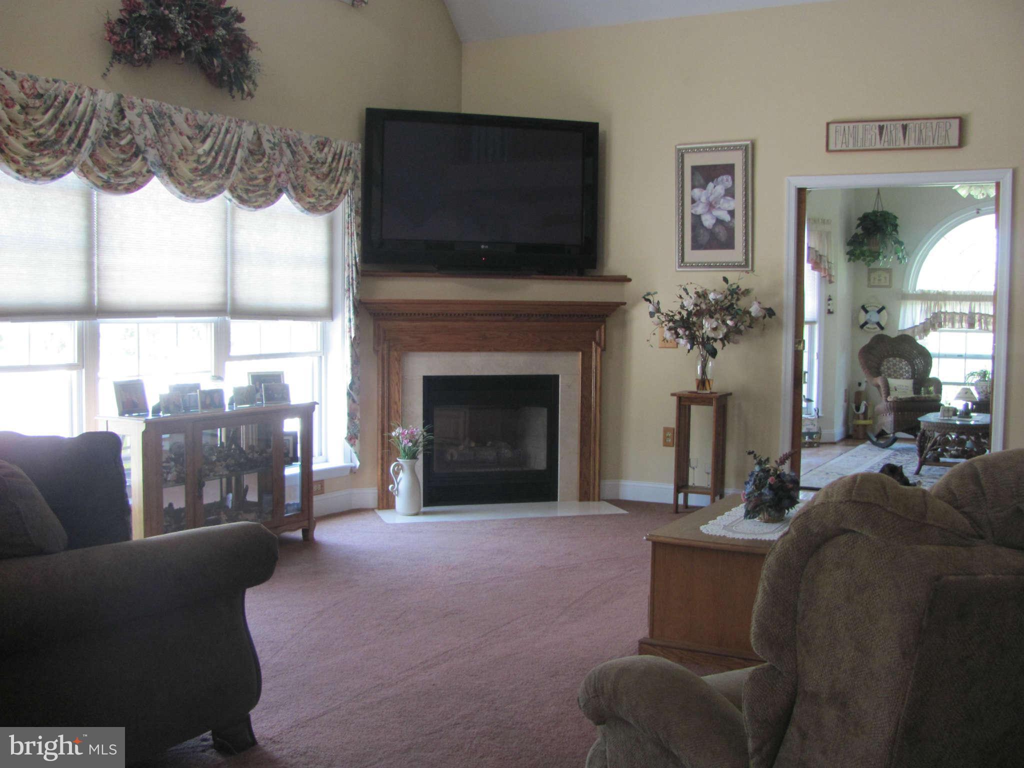 7000 Old Solomons Island Road Friendship, MD 20758 - Photo 6 of 30 Main Floor Family Room