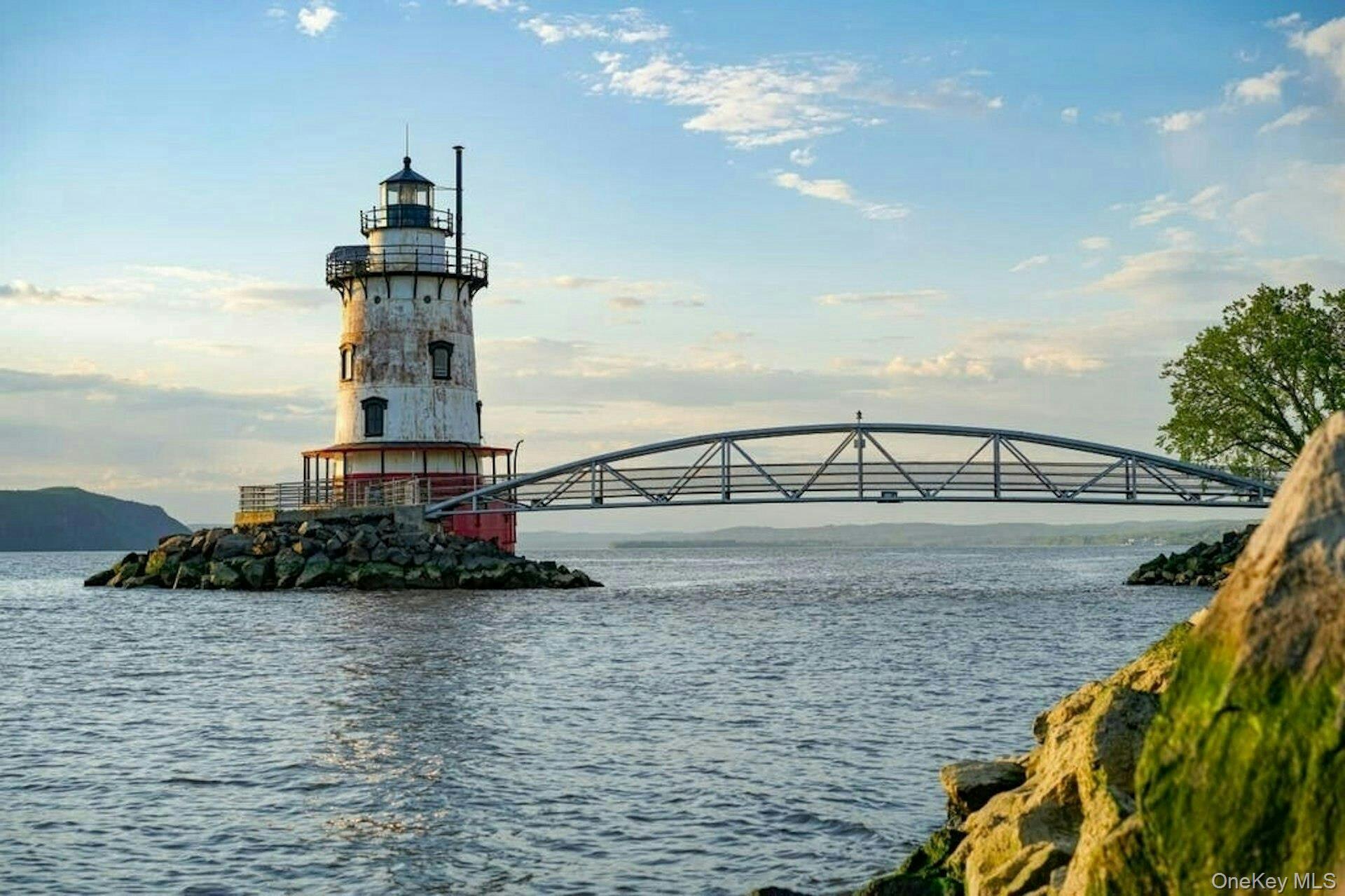 147 Beekman Avenue, Unit 1 Sleepy Hollow, NY 10591 - Photo 22 of 22 a view of ocean