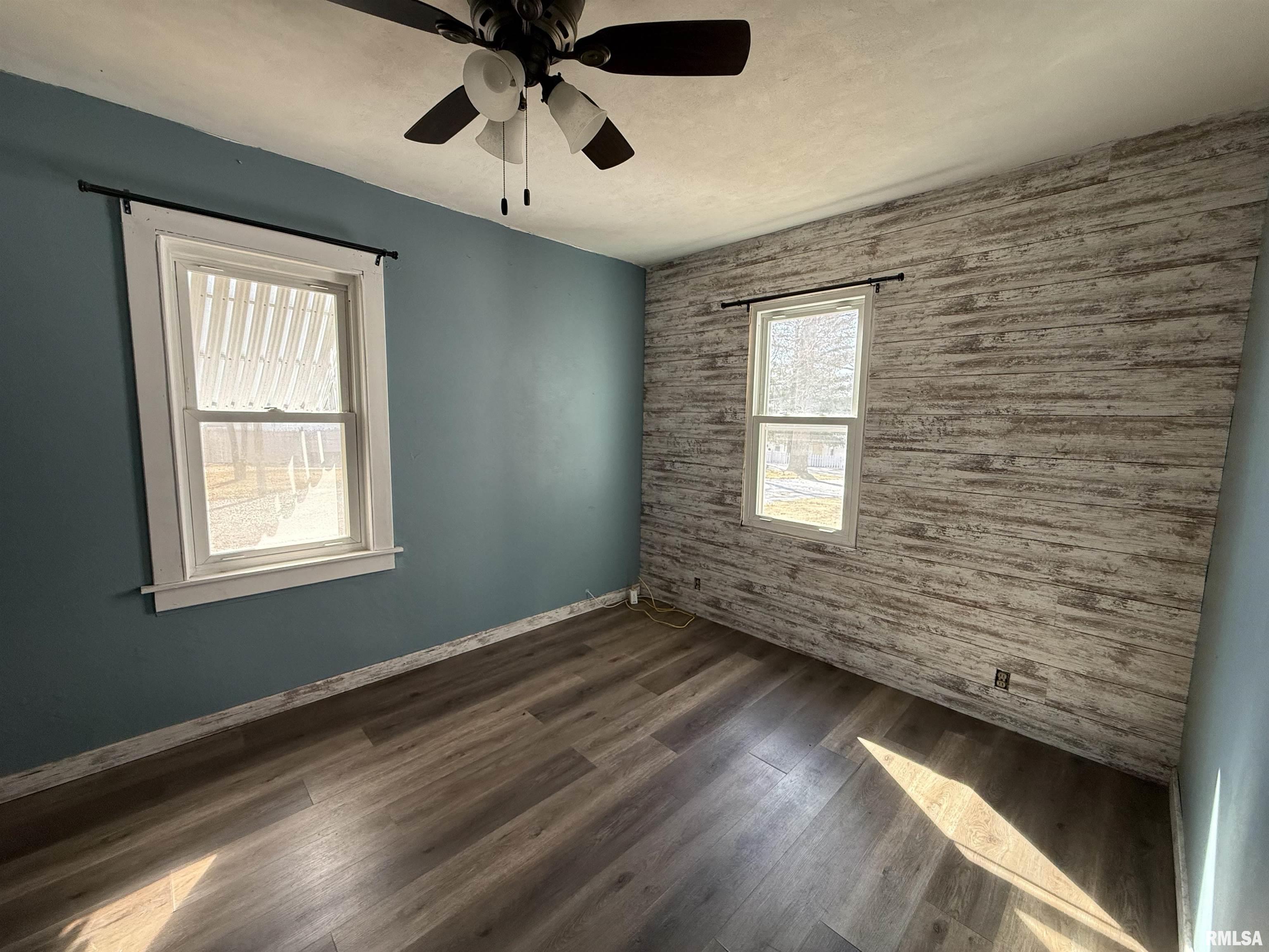 417 Wagner Street Washington, IL 61571 - Photo 11 of 27