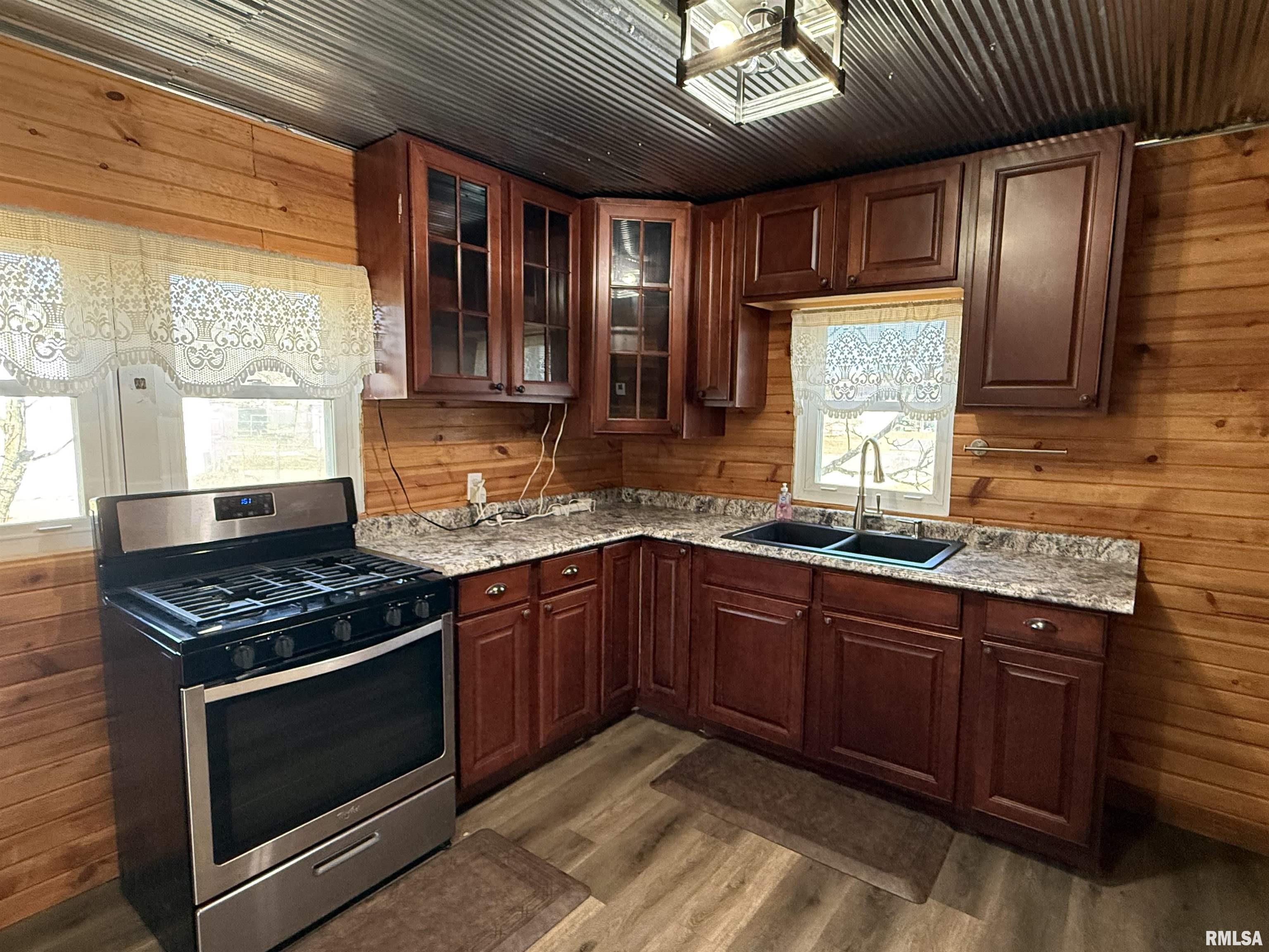 417 Wagner Street Washington, IL 61571 - Photo 10 of 27