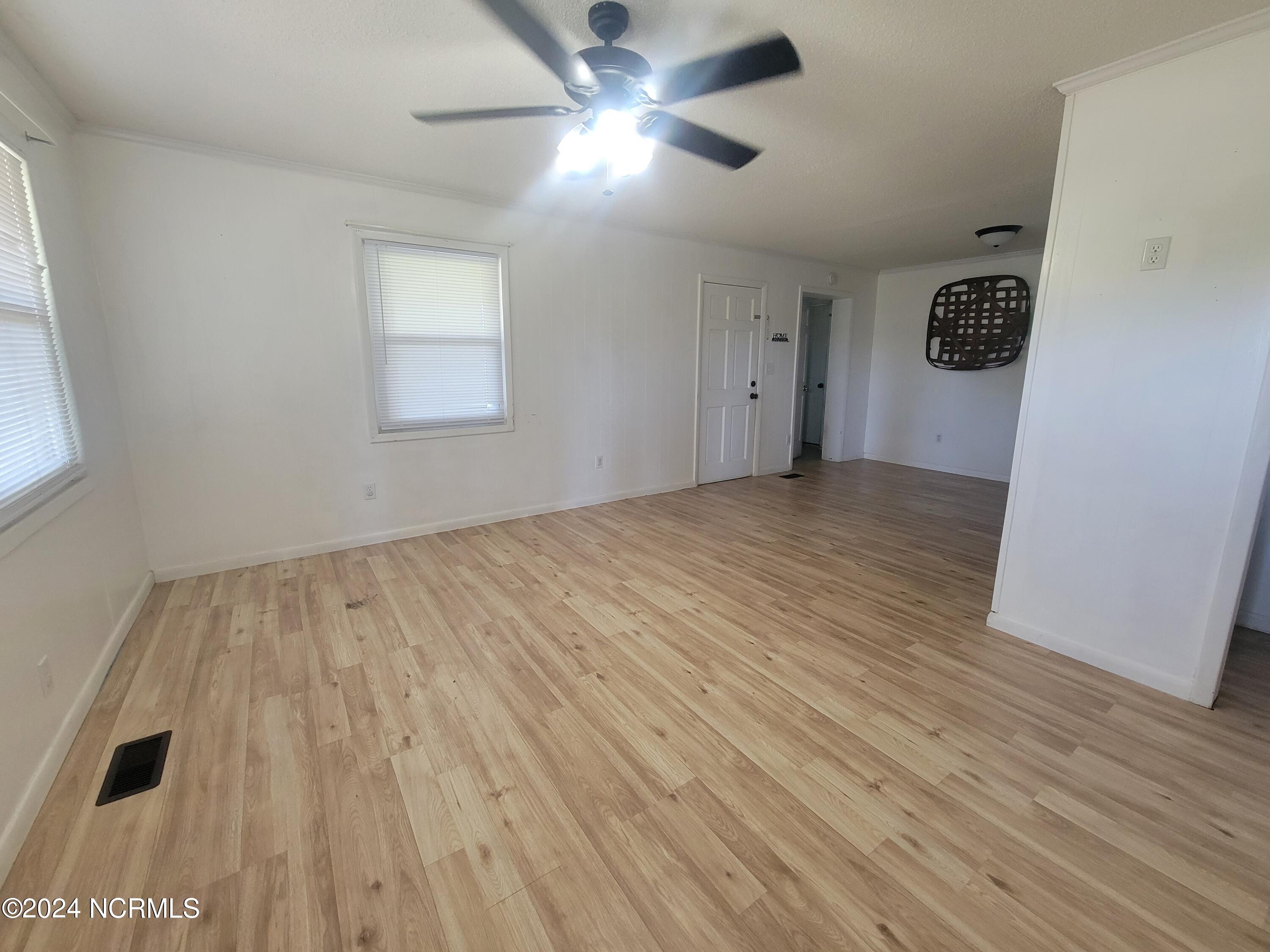 70 Cabbage Patch Road Clinton, NC 28328 - Photo 9 of 35 20240909_123910