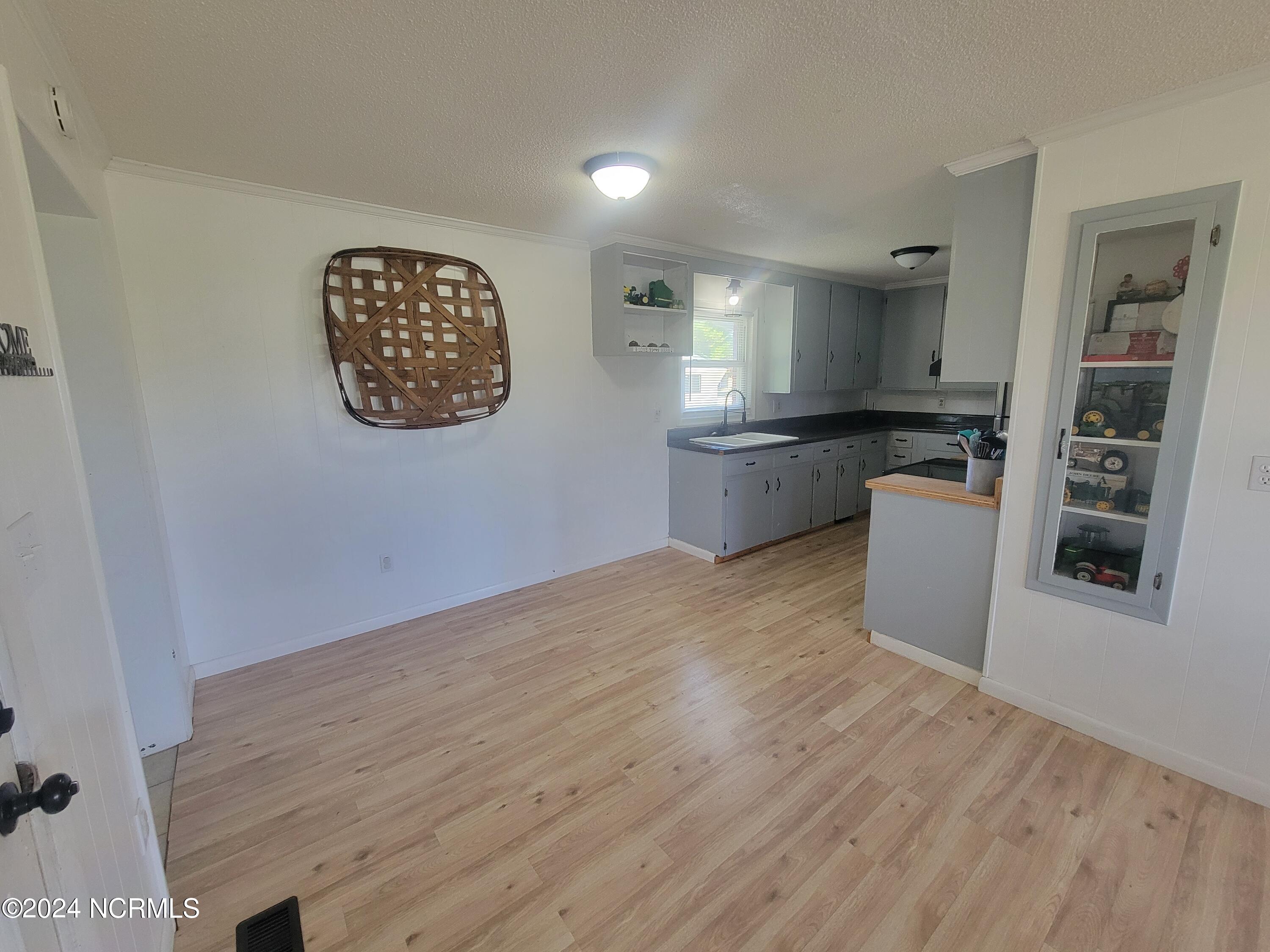 70 Cabbage Patch Road Clinton, NC 28328 - Photo 10 of 35 20240909_124051