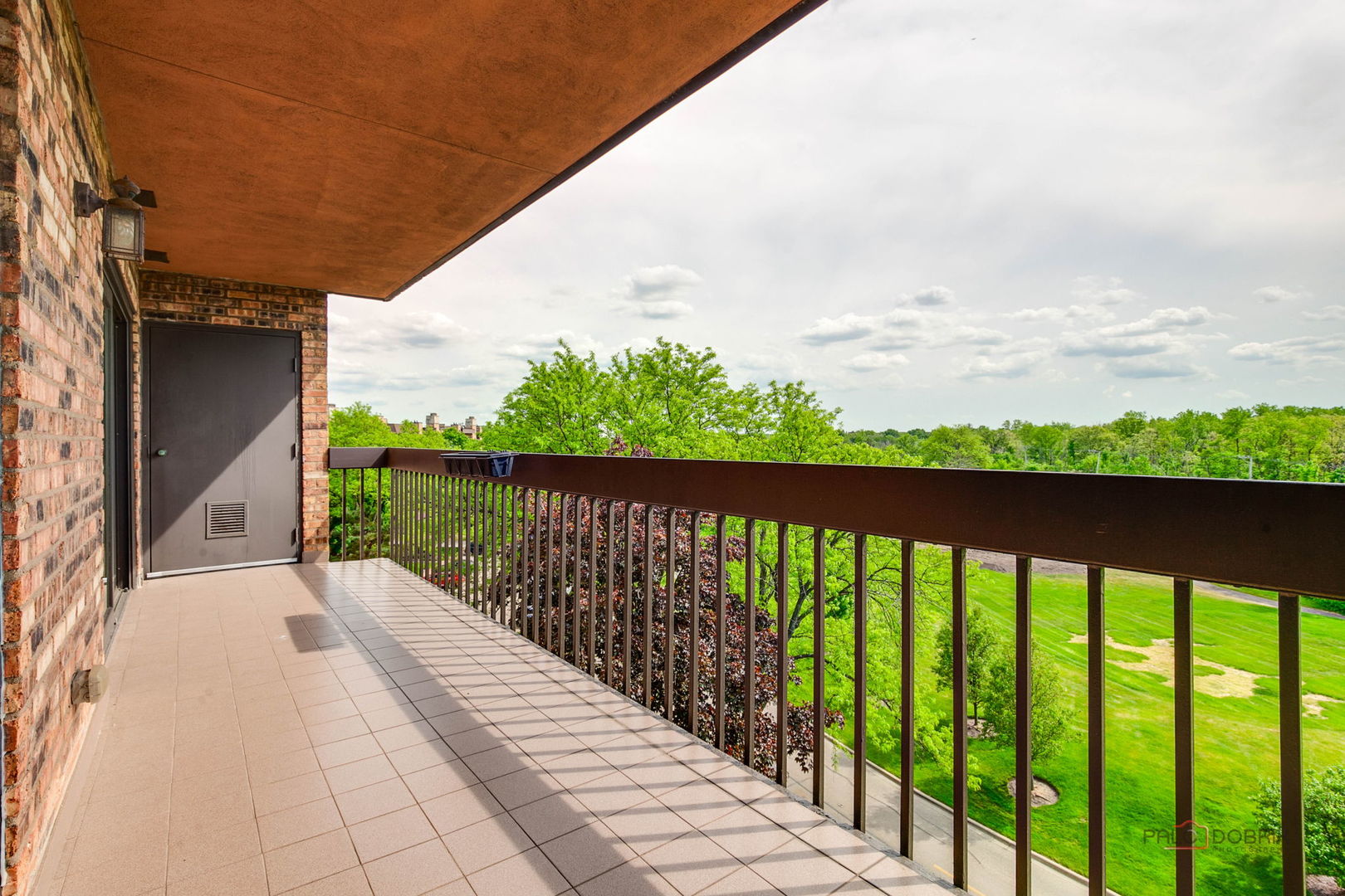 1721 Mission Hills Road, Unit 502 Northbrook, IL 60062 - Photo 19 of 21