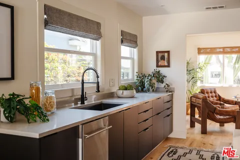 $1,195,000 | 2823 West Ave 32, Los Angeles, CA 90065
